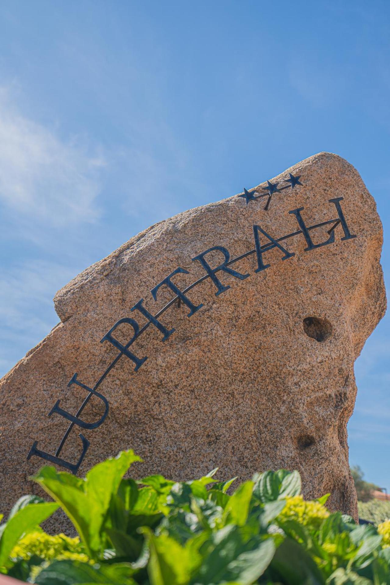 סאן תאודורו Hotel Lu Pitrali מראה חיצוני תמונה